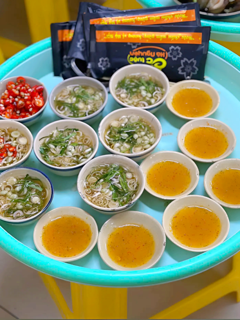 nuoc-cham-oc-luoc-ha-nguyen